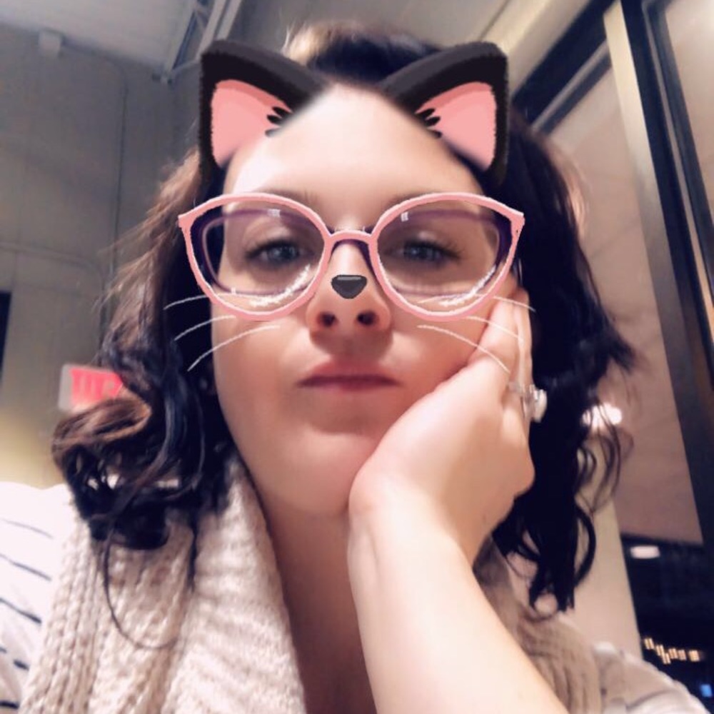 Meet your Posher, Nicole